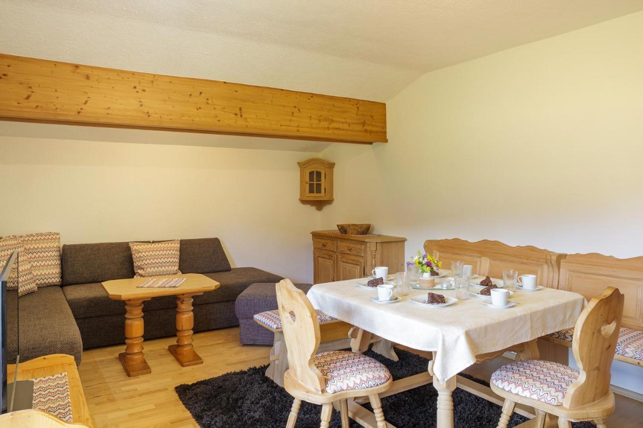 Landhaus Lindl - Ein Ruhiges Platzl Zum Wohlfuehlen Leutasch Esterno foto