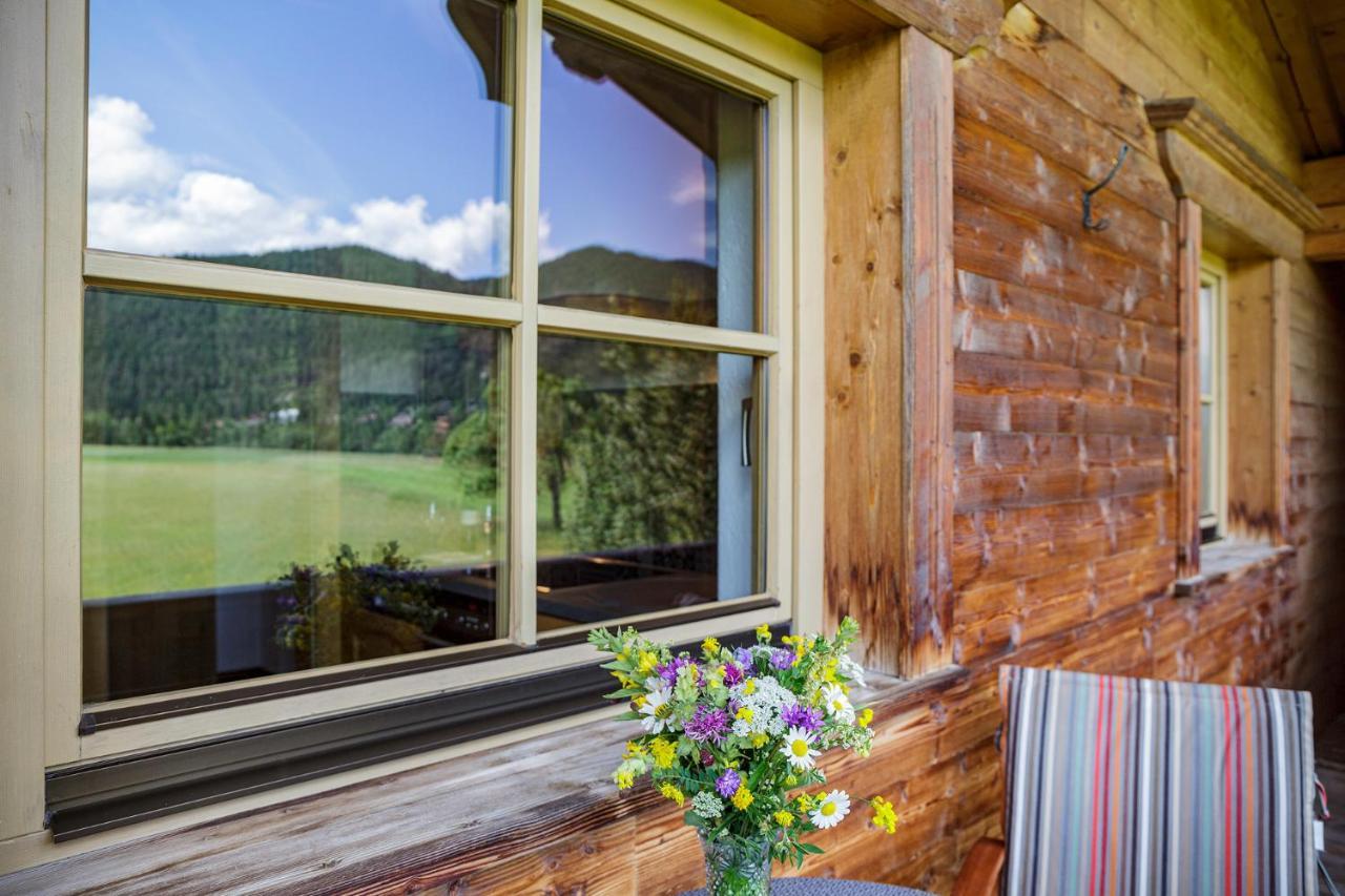Landhaus Lindl - Ein Ruhiges Platzl Zum Wohlfuehlen Leutasch Esterno foto