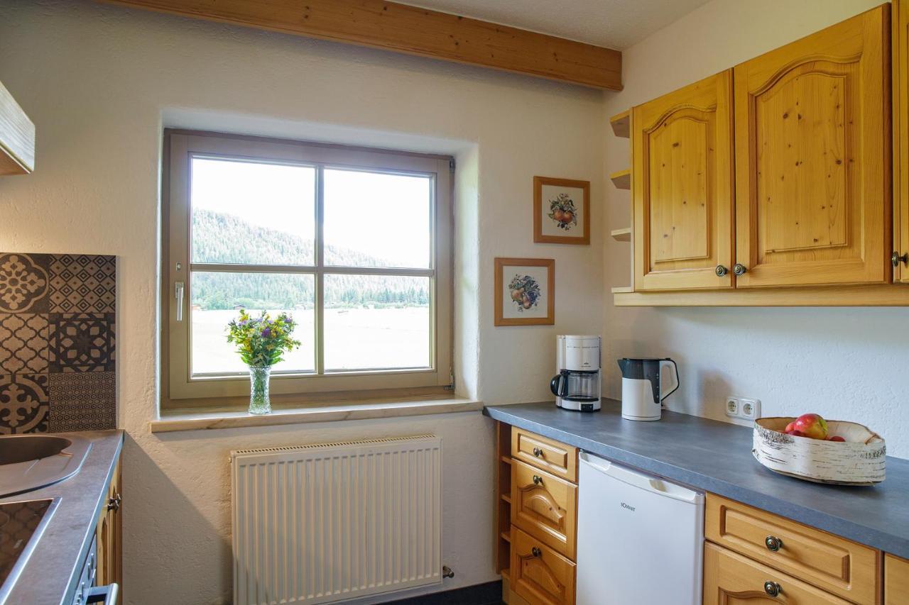 Landhaus Lindl - Ein Ruhiges Platzl Zum Wohlfuehlen Leutasch Esterno foto