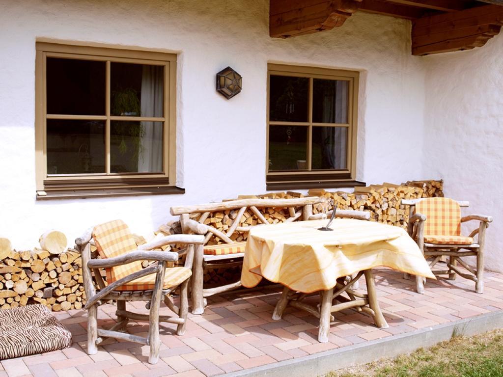 Landhaus Lindl - Ein Ruhiges Platzl Zum Wohlfuehlen Leutasch Esterno foto