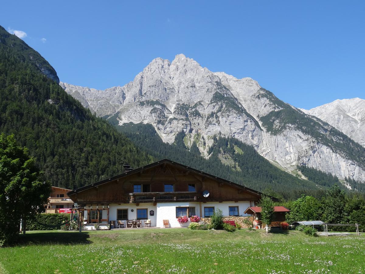 Landhaus Lindl - Ein Ruhiges Platzl Zum Wohlfuehlen Leutasch Esterno foto